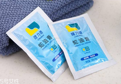 蛇油膏是不是越擦越黑？蛇油膏擦了會變黑嗎？