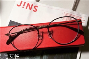 jins防藍(lán)光眼鏡有用嗎？jins防藍(lán)光眼鏡有效果嗎？