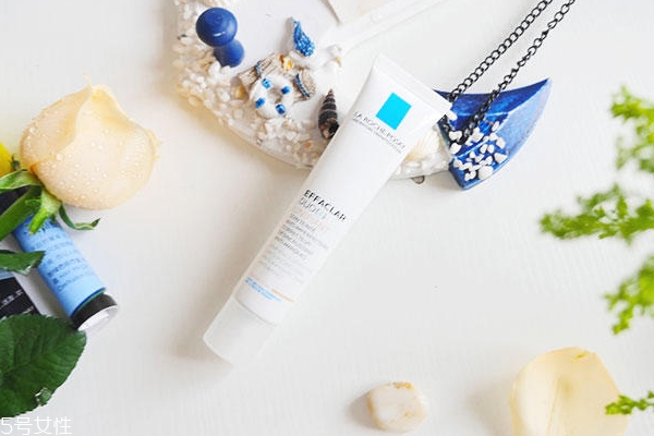 理膚泉素顏霜怎么樣 理膚泉素顏霜評測 理膚泉素顏霜怎么樣 理膚泉素顏霜評測