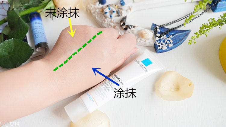 理膚泉素顏霜怎么樣 理膚泉素顏霜評測 理膚泉素顏霜怎么樣 理膚泉素顏霜評測