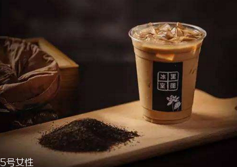 絲襪奶茶為什么苦 絲襪奶茶什么味道 絲襪奶茶為什么苦 絲襪奶茶什么味道