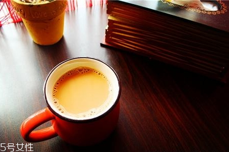 絲襪奶茶喝了睡不著怎么回事 絲襪奶茶為什么叫絲襪奶茶 絲襪奶茶喝了睡不著怎么回事 絲襪奶茶為什么叫絲襪奶茶