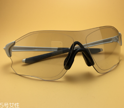 oakley眼鏡怎么樣？歐克利眼鏡好嗎？