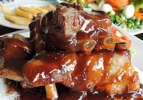 豬龍骨多少錢(qián)一斤 ?豬龍骨怎么選購(gòu) 豬龍骨多少錢(qián)一斤 ?豬龍骨怎么選購(gòu)