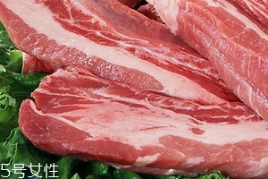 黑豬肉是黑色嗎？黑豬肉什么顏色？