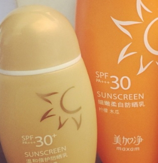 美加凈防曬霜金色和橘色哪個(gè)好？美加凈防曬金色橘色區(qū)別