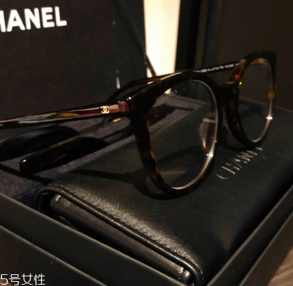 太陽鏡放車里危險嗎？太陽鏡為什么不能放車里？