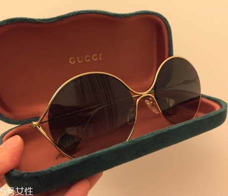 墨鏡為什么叫黑超？墨鏡黑超名稱來(lái)源