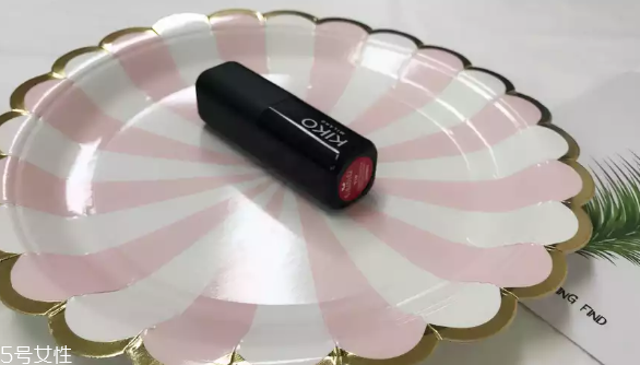 kiko414是什么顏色 kiko414上唇效果 kiko414是什么顏色 kiko414上唇效果