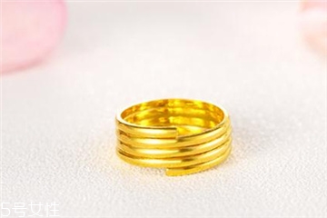 金大生和周大生哪個(gè)好？金大生和周大生品牌對比