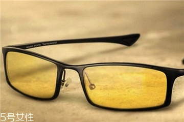 gunnar和prisma哪個好？gunnar和prisma眼鏡對比