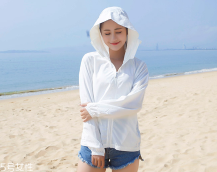 防曬衣上的筆墨怎么洗？防曬衣沾上筆墨怎么清洗？