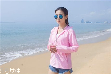 防曬衣上的油怎么洗？防曬衣上滴了油用什么洗？