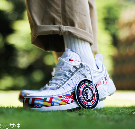 耐克國旗印花系列鞋子多少錢_有哪幾款？
