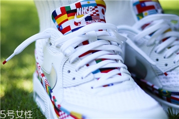 耐克國旗印花系列鞋子多少錢_有哪幾款？