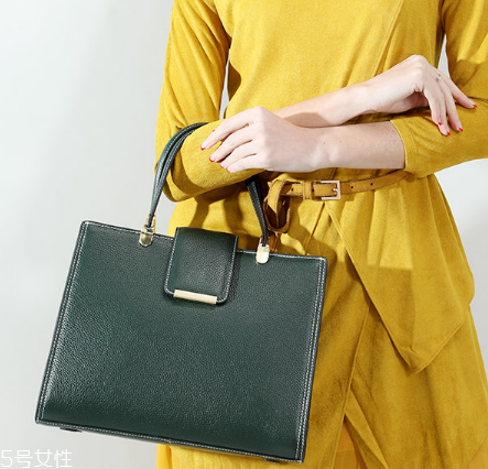 手提包什么顏色好？手提包流行什么顏色？