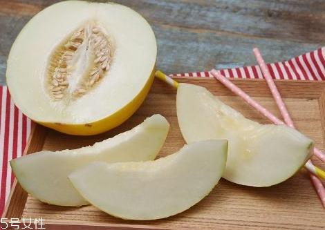 伊麗莎白瓜是涼性的嗎 伊麗莎白瓜熱量高嗎 伊麗莎白瓜是涼性的嗎 伊麗莎白瓜熱量高嗎