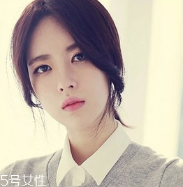 低馬尾怎么梳不扁塌 低馬尾順滑不扁塌的打造方法 低馬尾怎么梳不扁塌 低馬尾順滑不扁塌的打造方法