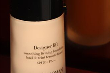 阿瑪尼粉底液和cpb粉底液哪個(gè)好?阿瑪尼粉底和cpb粉霜對比