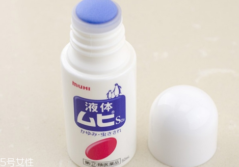 青草膏小孩可以用嗎 無比滴和青草膏哪個(gè)好 青草膏小孩可以用嗎 無比滴和青草膏哪個(gè)好