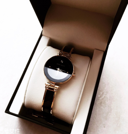 手表可以分期付款嗎？手表能不能分期付款？