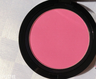 阿瑪尼腮紅怎么樣？阿瑪尼腮紅評(píng)測(cè)