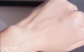 阿瑪尼無痕持妝粉底液色號 阿瑪尼無痕持妝粉底液試色 阿瑪尼無痕持妝粉底液色號 阿瑪尼無痕持妝粉底液試色