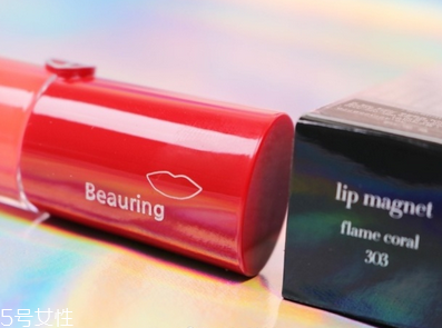 阿瑪尼小胖丁唇釉303號(hào)試色 阿瑪尼口紅303的顏色 阿瑪尼小胖丁唇釉303號(hào)試色 阿瑪尼口紅303的顏色