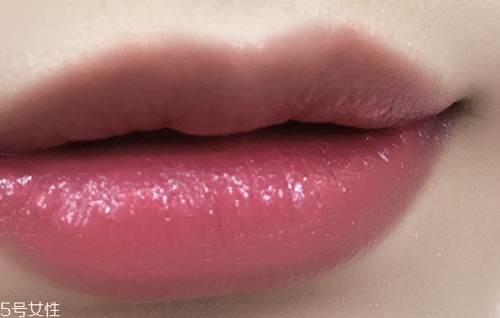 上班適合涂什么顏色口紅 適合上班的口紅顏色 上班適合涂什么顏色口紅 適合上班的口紅顏色