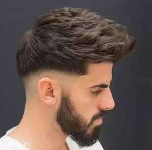 男生夏天適合剪什么發(fā)型 2018男生流行發(fā)型短發(fā) 男生夏天適合剪什么發(fā)型 2018男生流行發(fā)型短發(fā)