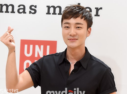 男生夏天適合剪什么發(fā)型 2018男生流行發(fā)型短發(fā) 男生夏天適合剪什么發(fā)型 2018男生流行發(fā)型短發(fā)