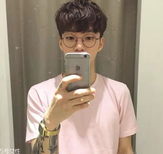 男生剪什么發(fā)型好看 男生懶人發(fā)型推薦 男生剪什么發(fā)型好看 男生懶人發(fā)型推薦