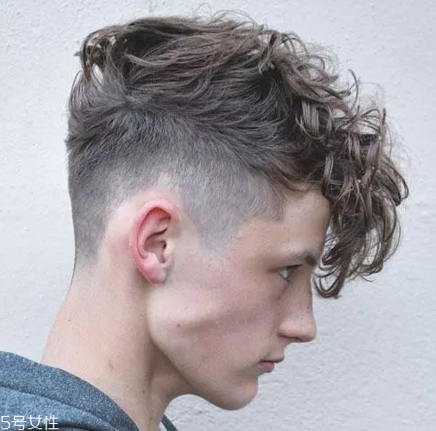 男生剪什么發(fā)型好看 男生懶人發(fā)型推薦 男生剪什么發(fā)型好看 男生懶人發(fā)型推薦