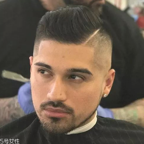 男生剪什么發(fā)型好看 男生懶人發(fā)型推薦 男生剪什么發(fā)型好看 男生懶人發(fā)型推薦