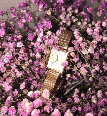 唯路時手表多少錢？唯路時手表正品價格