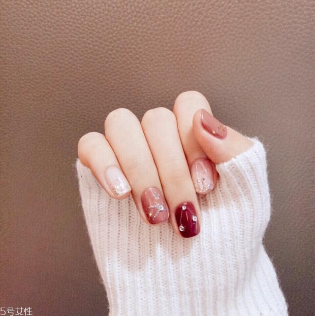 2022最新韓式美甲圖片 韓國(guó)熱門(mén)美甲款式推薦 2022最新韓式美甲圖片 韓國(guó)熱門(mén)美甲款式推薦