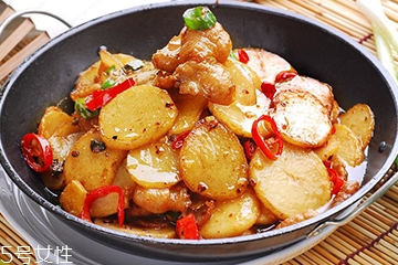 土豆絲炒雞蛋的做法 土豆絲炒雞蛋怎么做？