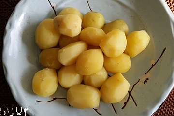 土豆要去皮嗎？土豆怎么去皮最快？