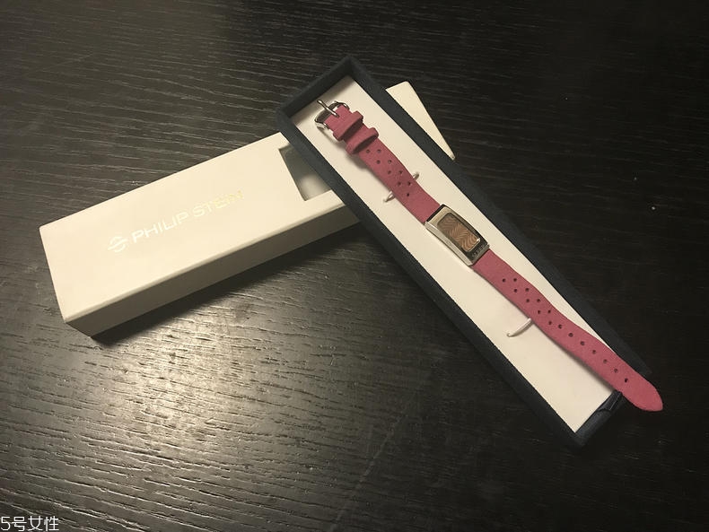 翡麗詩丹睡眠手環(huán)效果 翡麗詩丹睡眠手環(huán)評測 翡麗詩丹睡眠手環(huán)效果 翡麗詩丹睡眠手環(huán)評測