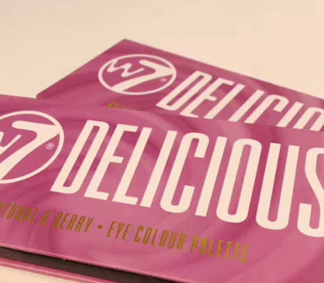 英國(guó)眼影哪個(gè)牌子好？英國(guó)眼影品牌排行榜