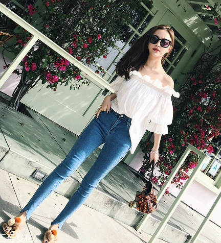 今年夏天流行什么樣的一字肩上衣？一字肩上衣穿搭圖片