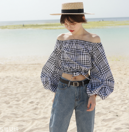 今年夏天流行什么樣的一字肩上衣？一字肩上衣穿搭圖片