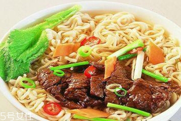 方便面的好處和壞處 方便面對身體好嗎？