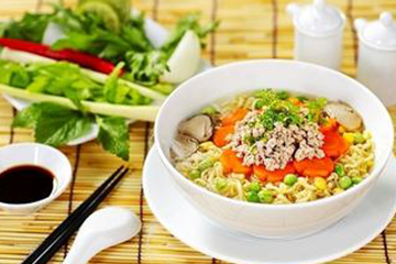 方便面加牛奶好吃嗎？牛奶方便面是黑暗料理嗎？