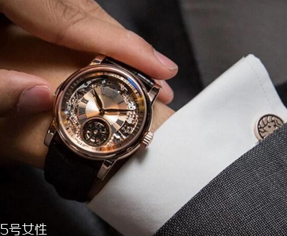 手表是男左女右嗎？手表佩戴是男左女右嗎？