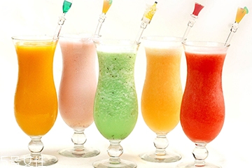 果汁是飲料嗎？果汁和飲料的區(qū)別