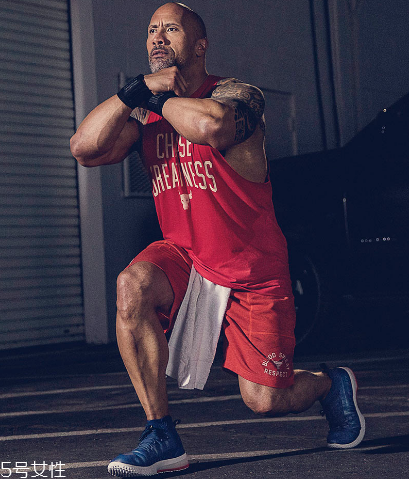 ua project rock 1安德瑪強森簽名鞋發(fā)售日期_多少錢？