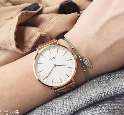 cluse手表怎么調(diào)時間？cluse手表調(diào)節(jié)時間方法