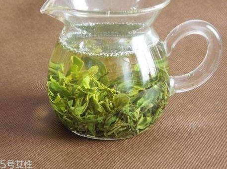 日照綠茶哪個(gè)牌子好？日照綠茶怎么辨別好壞