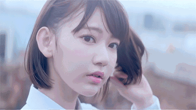 頭發(fā)很油是什么原因 為什么頭發(fā)總是很油 頭發(fā)很油是什么原因 為什么頭發(fā)總是很油